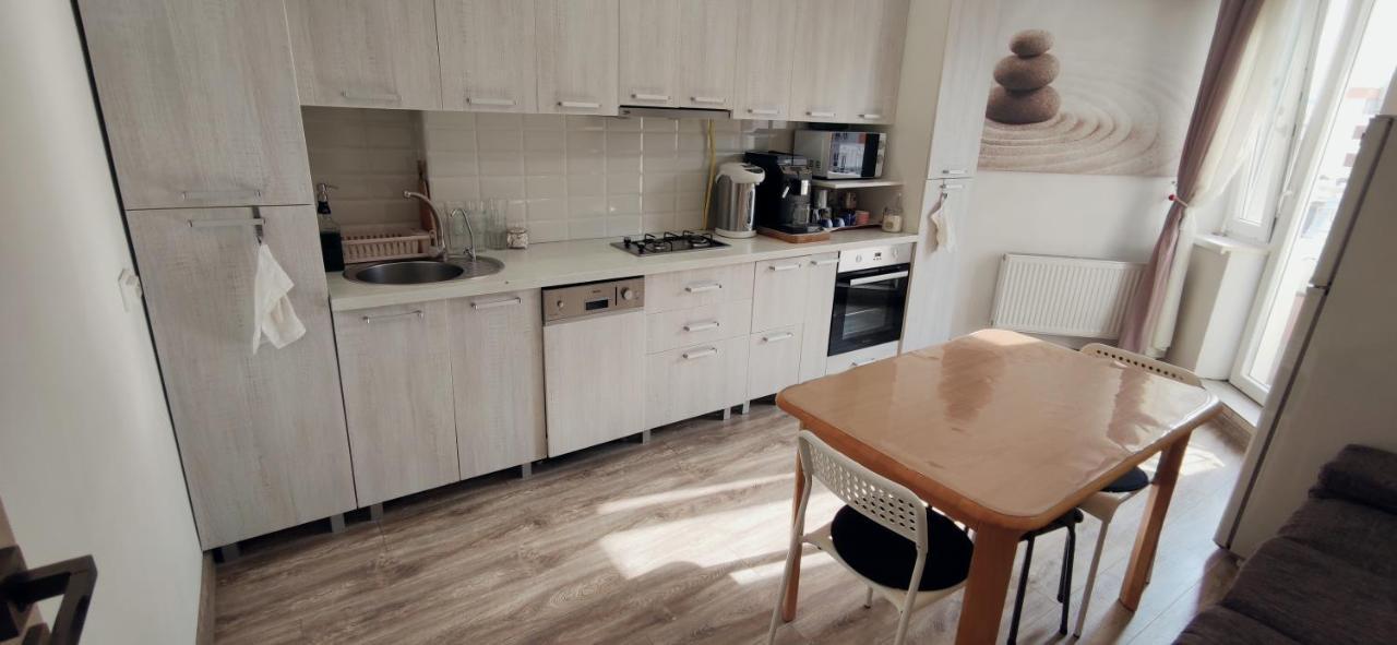 Apartament Inessa Center Guest Penthhouse Kiszyniów Zewnętrze zdjęcie